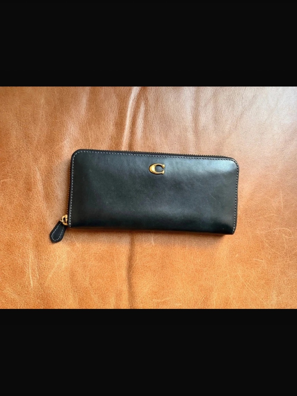 Coach Black Leather Zip Wallet